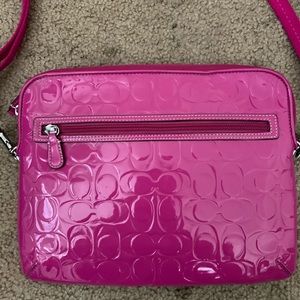 Pink coach laptop purse